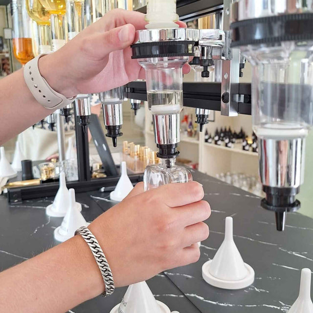 See the perfume bar at work